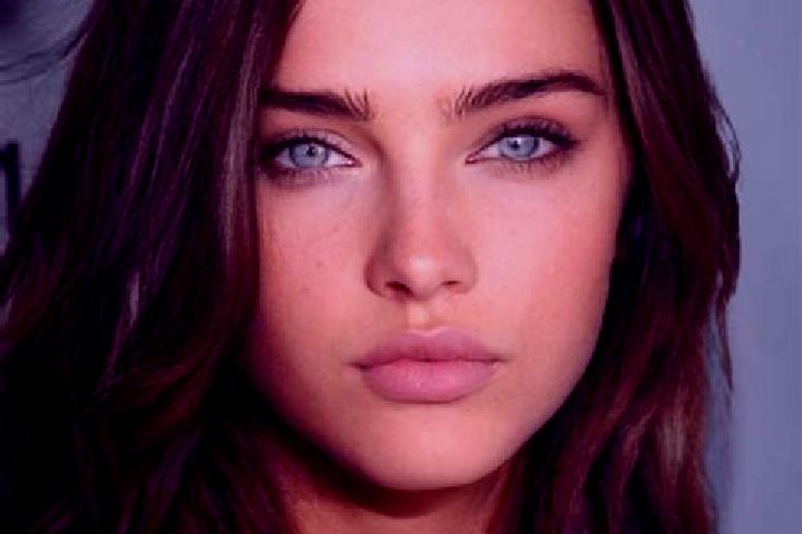 Eleanor, 27, a brunette grey-eyed european companion based in Quezaltepeque. Offering Prostate Massage, Couples, Girlfriend Experience. Available for incall ...