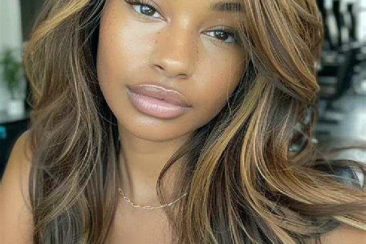 Eleanor, 27, a dark blonde brown-eyed ebony companion based in Spinu. Offering Dinner Date, Striptease, OWO, A-Level. Available for incall and outcall, overn...