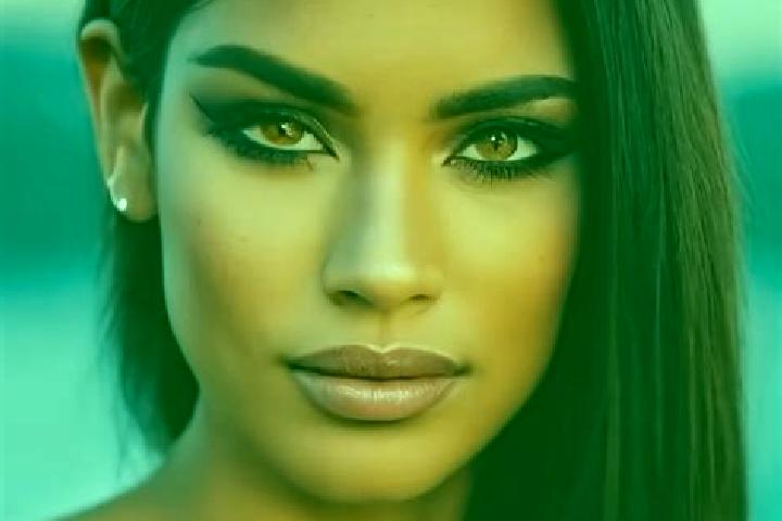 Eleanor, 27, a dark blonde dark-eyed latina companion based in Mittelhausen. Offering Striptease, 69, Girlfriend Experience. Available for incall and outcall...