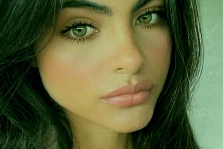 Eleanor, 27, a dark blonde hazel-eyed mediterranean companion based in Belterra. Offering Travel Companion, Tantra, OWO. Available for incall and outcall, ov...