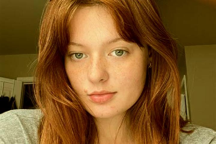 Eleanor, 27, a red grey-eyed indian companion based in Vatukoula. Offering Tantra, Striptease, Domination, CIM, Couples. Available for incall and outcall, ov...