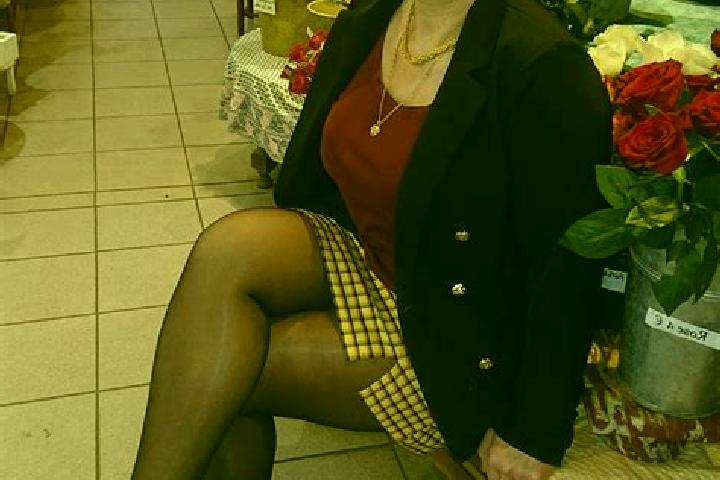 Eleanor, 27 — Escort in Bourbach-le-Bas, France