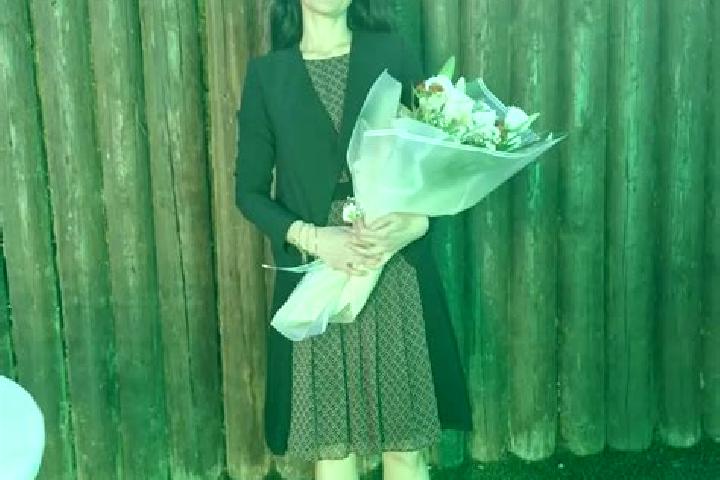 Eleanor, 27 — Escort in Cekmekoey, Turkey