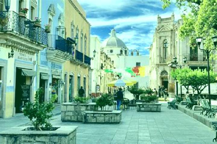 Eleanor, 27 — Escort in Jerez de Garcia Salinas, Mexico