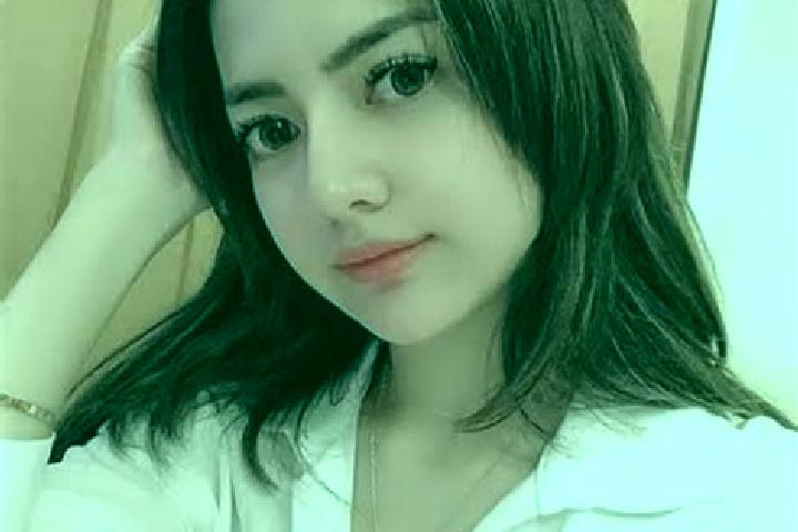 Eleanor, 27 — Escort in Rancapare, Indonesia