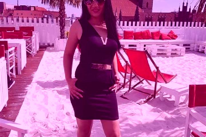 Eleanor, 27 — Escort in Yakabasi, Turkey