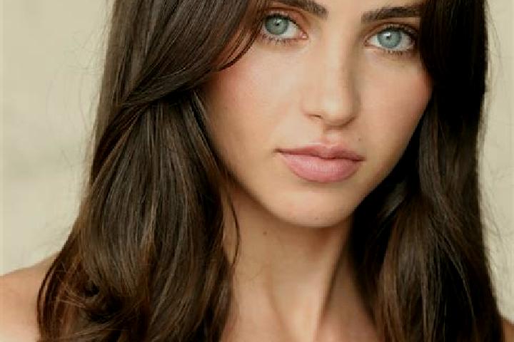 Eleanor, 28, a black brown-eyed caribbean companion based in Tangnanzhen. Offering Dinner Date, 69. Available for incall and outcall, day and evening dates.