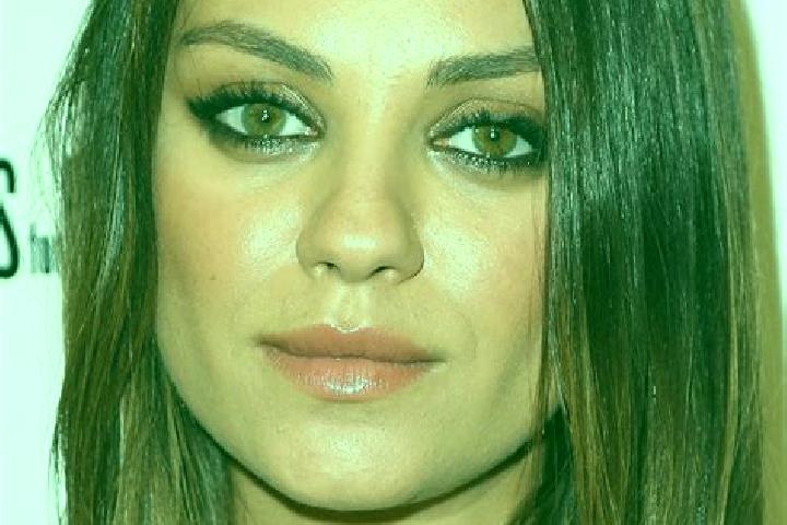 Eleanor, 28, a black hazel-eyed indian companion based in Kadirli. Offering Party Girl, Couples, Domination, BDSM, Erotic Massage. Available for incall and o...