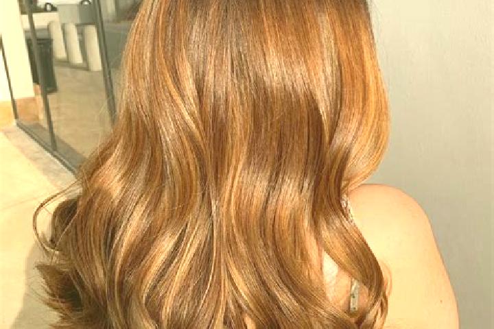 Eleanor, 28, a chestnut brown-eyed slavic companion based in Reckange. Offering Party Girl, Massage, OWO. Available for incall and outcall, overnight booking...