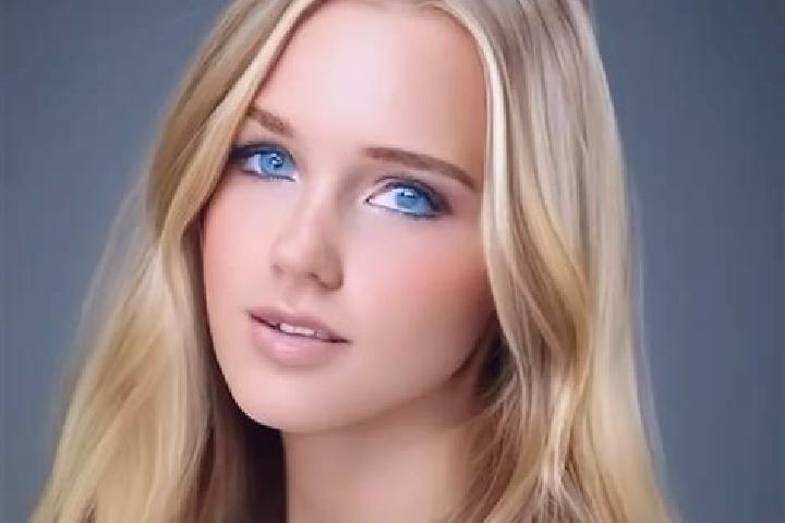 Eleanor, 28, a red blue-eyed slavic companion based in Jujil. Offering Erotic Massage, Deep French Kissing, Roleplay. Available for incall and outcall, overn...
