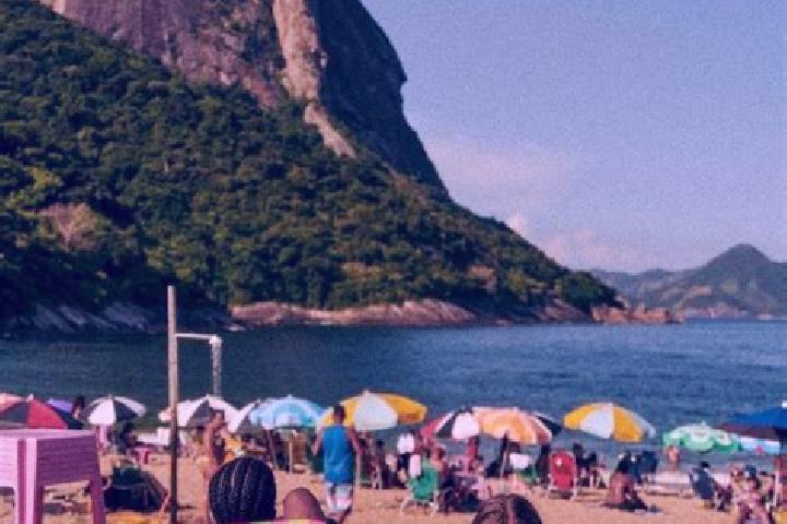 Eleanor, 28 — Escort in Corumbaiba, Brazil