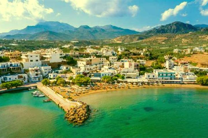 Eleanor, 28 — Escort in Makry-Gialos, Greece