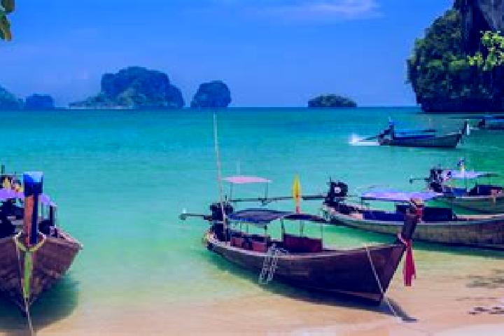 Eleanor, 28 — Escort in Sam Sung, Thailand