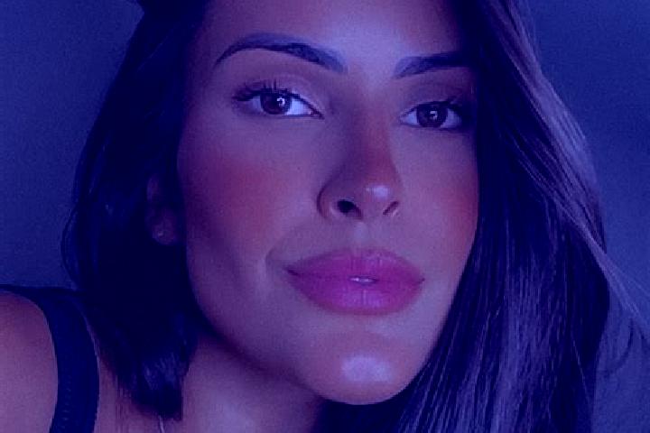 Eleanor, 28 — Escort in Sant, Romania