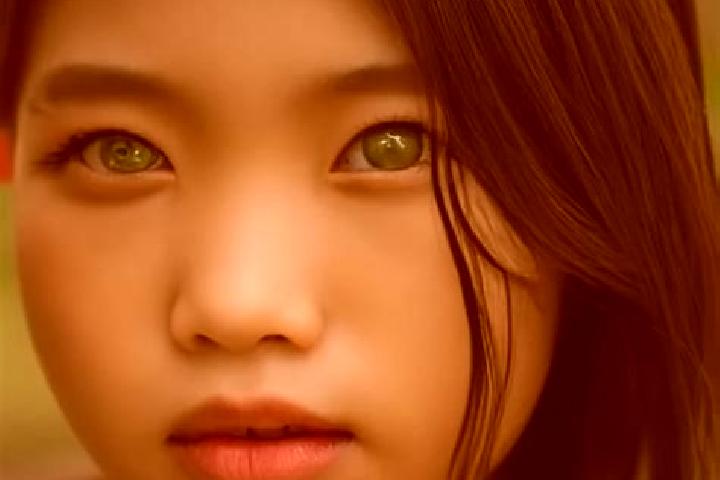 Eleanor, 29, a auburn green-eyed asian companion based in Ruille-sur-Loir. Offering Travel Companion, Girlfriend Experience, A-Level, OWO. Available for inca...
