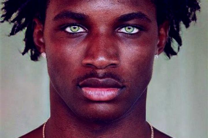 Eleanor, 29, a black green-eyed slavic companion based in Descargamaria. Offering 69, GFE, Domination. Available for incall and outcall, overnight bookings a...