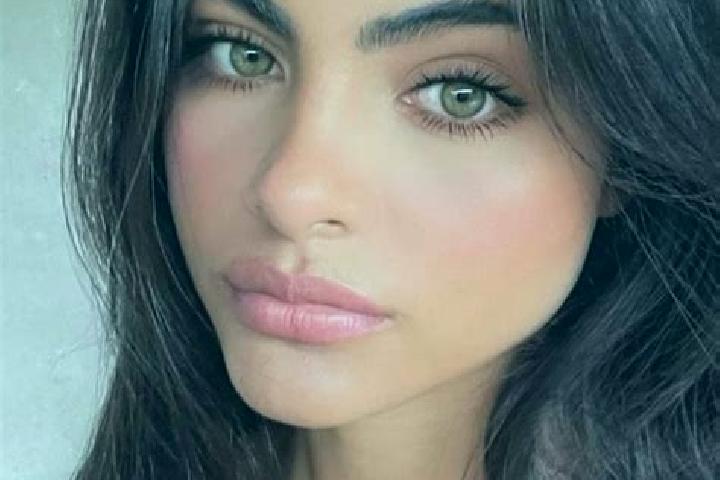 Eleanor, 29, a black hazel-eyed indian companion based in Batterkinden. Offering Girlfriend Experience, Couples, Deep French Kissing. Available for incall an...