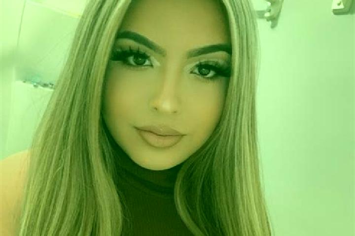 Eleanor, 29, a blonde dark-eyed latina companion based in Ourolandia. Offering Erotic Massage, Tantra, Travel Companion, GFE, Massage. Available for incall a...