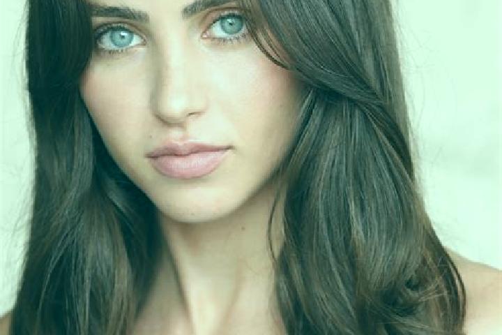 Eleanor, 29, a brunette grey-eyed latina companion based in Diangomenou. Offering Couples, 69. Available for incall and outcall, overnight bookings available.