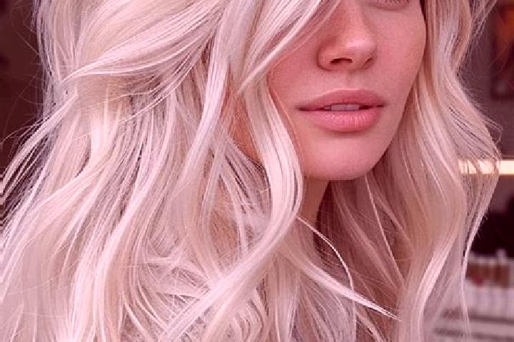 Eleanor, 29, a platinum blonde amber-eyed european companion based in Scherpenheuvel-Zichem. Offering CIM, Party Girl, BDSM. Available for incall and outcall...