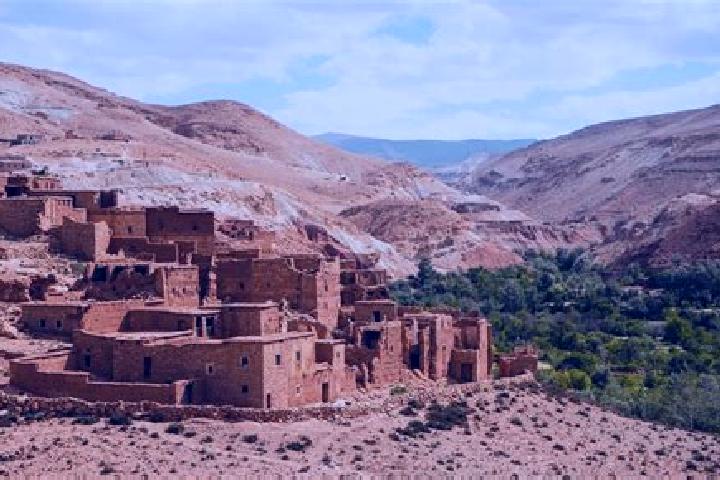 Eleanor, 29 — Escort in Mechraa Bel Ksiri, Morocco