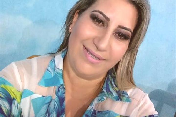 Eleanor, 29 — Escort in Senhora de Oliveira, Brazil