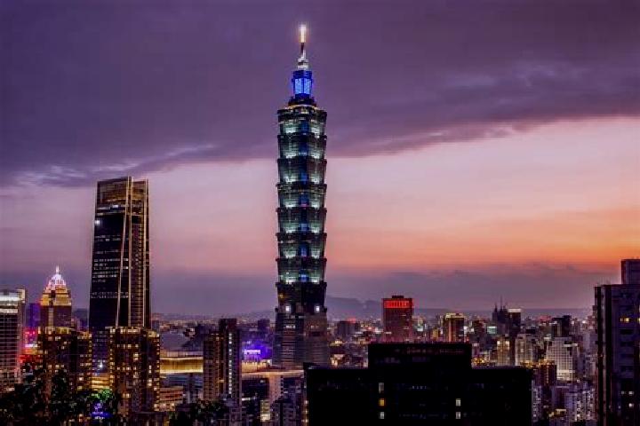 Eleanor, 29 — Escort in Tianwei, Taiwan