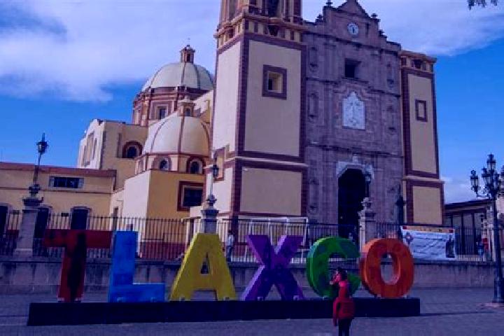 Eleanor, 29 — Escort in Tlaxco (Santiago Tlaxco), Mexico