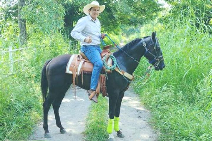 Eleanor, 29 — Escort in Tolome, Mexico