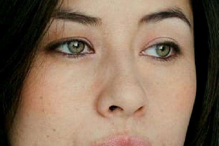 Eleanor, 30, a auburn green-eyed asian companion based in Pervijze. Offering Dinner Date, Girlfriend Experience, Party Girl, Domination. Available for incall...