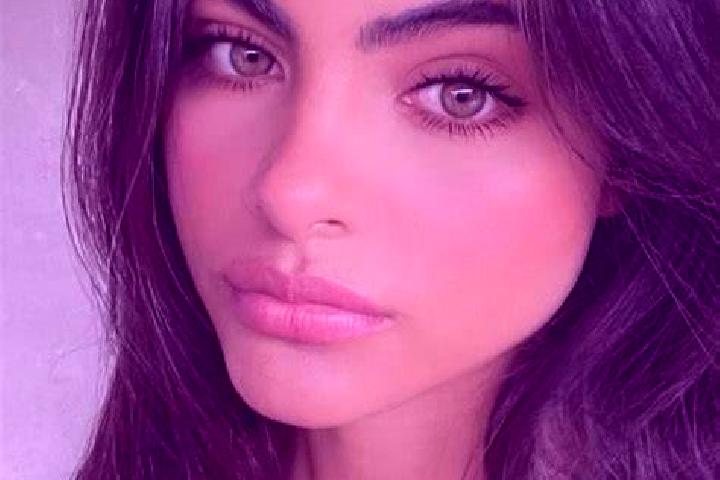 Eleanor, 30, a black dark-eyed indian companion based in Lacaron. Offering Massage, Couples, Duos, CIM. Available for incall and outcall, overnight bookings ...