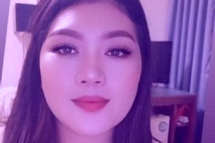Eleanor, 30, a blonde dark-eyed asian companion based in Duddon. Offering Deep French Kissing, Duos, Girlfriend Experience, BDSM, Prostate Massage. Available...