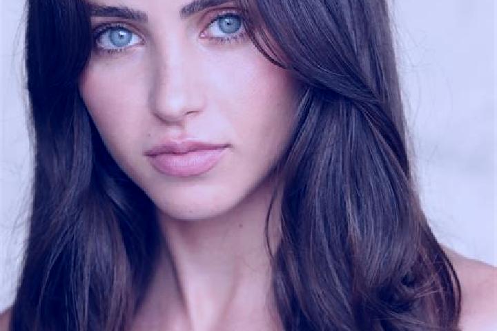 Eleanor, 30, a brunette brown-eyed latina companion based in Souillac. Offering 69, OWO, Girlfriend Experience, Prostate Massage, Dinner Date. Available for ...