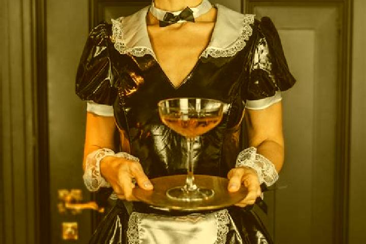 Eleanor, 30, a brunette dark-eyed caribbean companion based in Stren. Offering Dinner Date, Travel Companion, BDSM, Striptease, Erotic Massage. Available for...