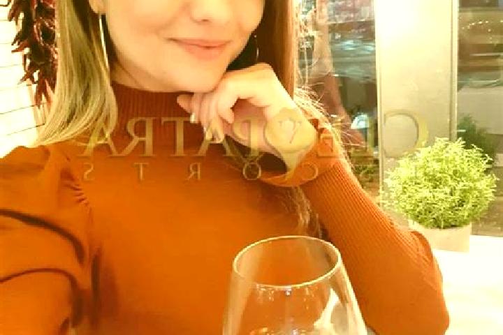 Eleanor, 30, a chestnut blue-eyed latina companion based in Zeydabad. Offering Dinner Date, Deep French Kissing, Striptease, GFE, OWO. Available for incall a...