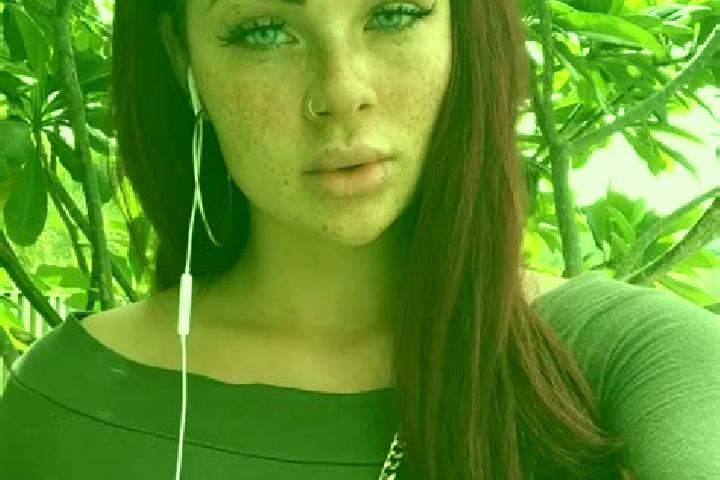 Eleanor, 30, a red dark-eyed caucasian companion based in Giannades. Offering Dinner Date, Fetish, Striptease, CIM. Available for incall and outcall, overnig...