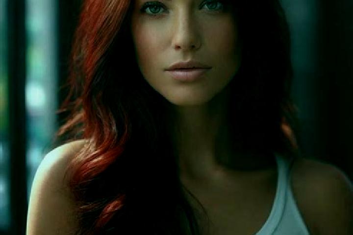 Eleanor, 30, a red hazel-eyed ebony companion based in Mahajeran. Offering Party Girl, BDSM, OWO, Girlfriend Experience. Available for incall and outcall, ov...