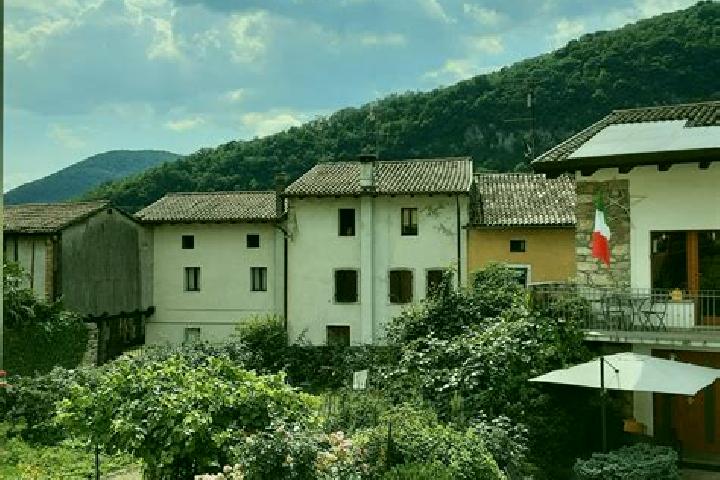 Eleanor, 30 — Escort in San Pietro al Natisone, Italy