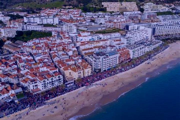 Eleanor, 30 — Escort in Sesimbra, Portugal