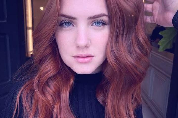 Eleanor, 31, a auburn blue-eyed middle eastern companion based in Tapeyo. Offering Duos, Fetish, CIM, Couples. Available for incall and outcall, overnight bo...