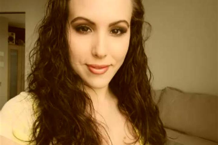 Eleanor, 31, a black amber-eyed middle eastern companion based in Hainburg an der Donau. Offering OWO, Prostate Massage, Couples, Domination. Available for i...