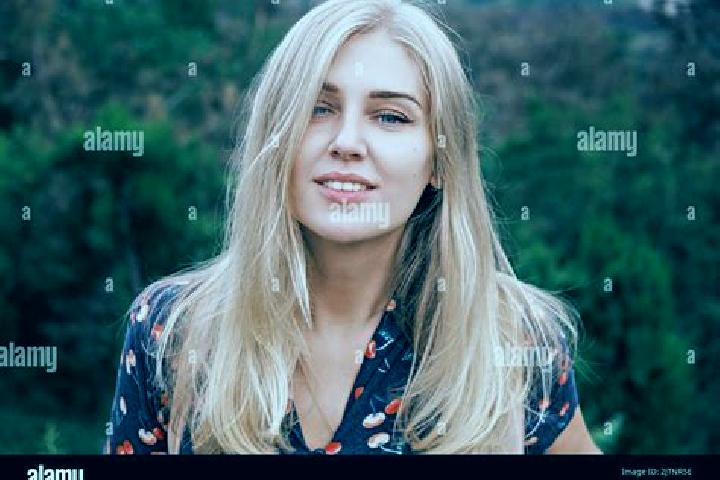 Eleanor, 31, a blonde blue-eyed middle eastern companion based in Fall City. Offering A-Level, GFE, Travel Companion, Girlfriend Experience. Available for in...