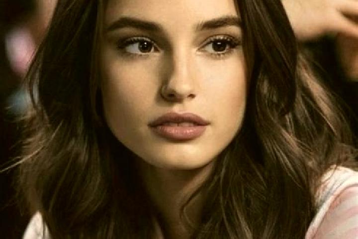 Eleanor, 31, a brunette brown-eyed middle eastern companion based in Santa Maria Tonaya. Offering Couples, Striptease, GFE, Deep French Kissing, A-Level. Ava...