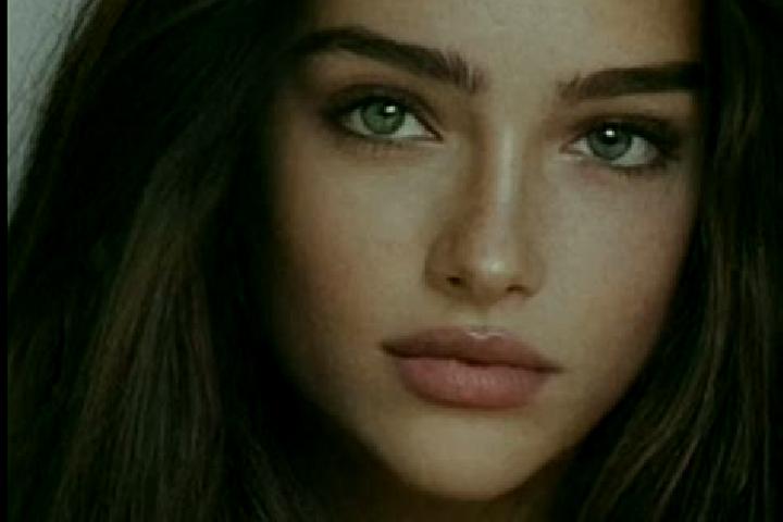 Eleanor, 31, a chestnut grey-eyed caucasian companion based in Thien Cam. Offering Party Girl, Duos, Roleplay, CIM. Available for incall and outcall, overnig...
