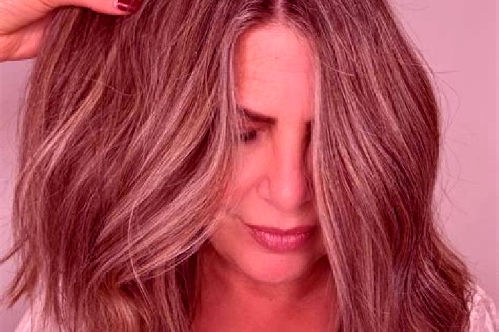 Eleanor, 31, a dark blonde grey-eyed caucasian companion based in Amina. Offering BDSM, Deep French Kissing, Roleplay, GFE. Available for incall and outcall,...