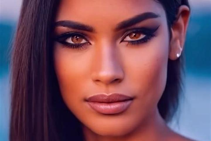 Eleanor, 31, a red grey-eyed latina companion based in Origny-le-Sec. Offering Fetish, GFE, Striptease, OWO, Party Girl. Available for incall and outcall, da...