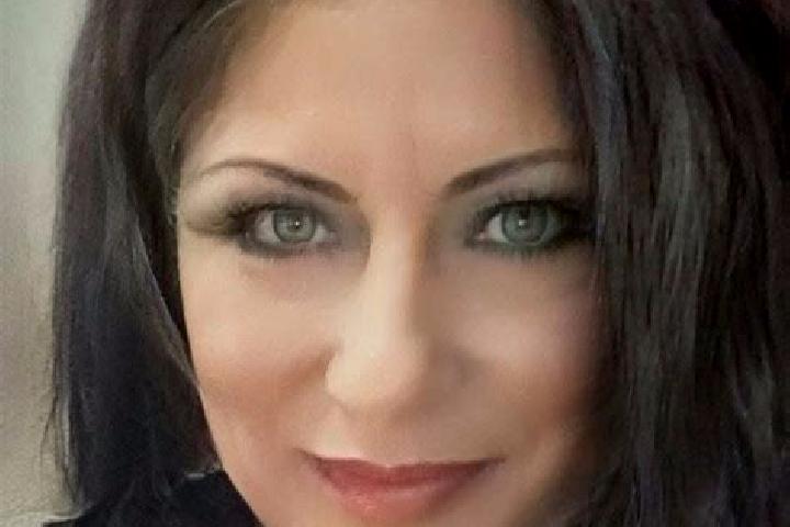 Eleanor, 31 — Escort in Arshaluys, Armenia