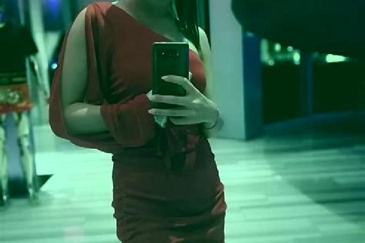 Eleanor, 31 — Escort in Ipiebang, Indonesia