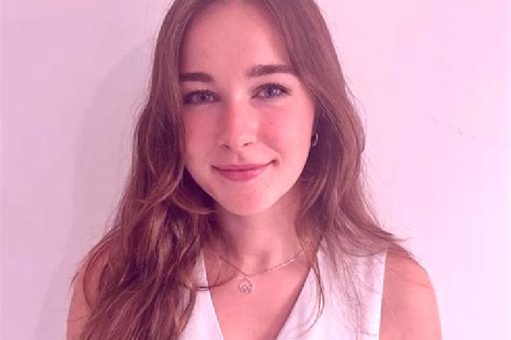 Eleanor, 31 — Escort in Jasmine Estates, United States