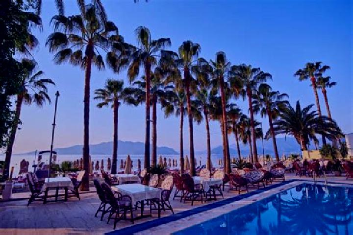 Eleanor, 31 — Escort in Neon Karlovasion, Greece